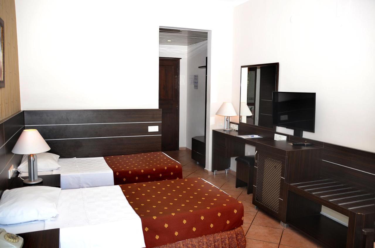 Boulevard Otel Alanya Exterior foto